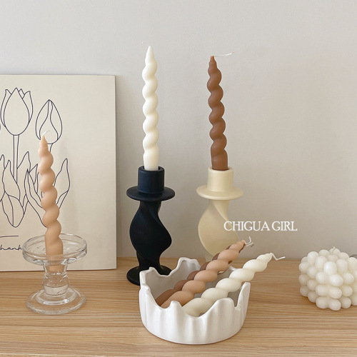 P616 wholesale ins style French twisted spiral candle twist thread aromatherapy candle atmosphere desktop decoration