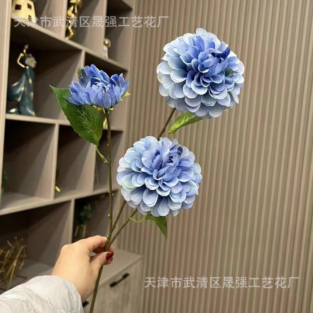 파란색