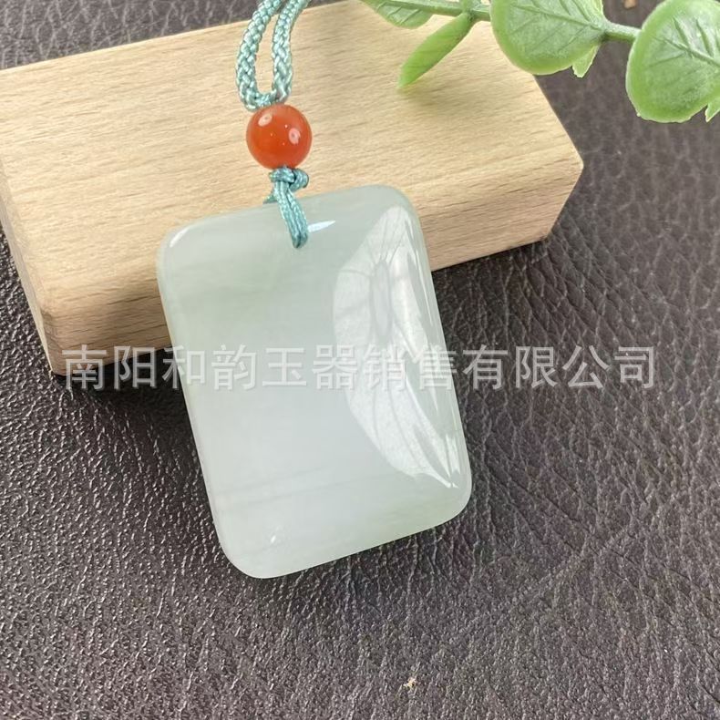 밧줄이 달린 Tianshan Cui Wushi 브랜드