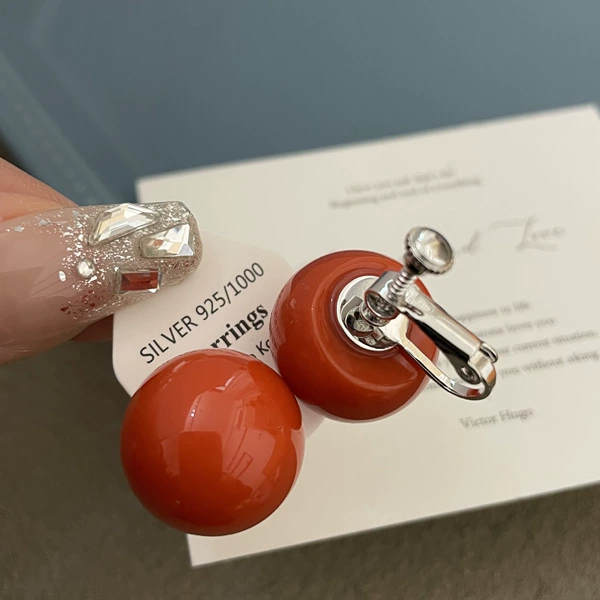 Orange ear clips, 2cm, no pierced ears