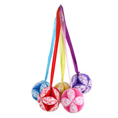 蒙特梭利玩具布球兒童手抓球寶寶互動布球可踢球絲帶繡球批發