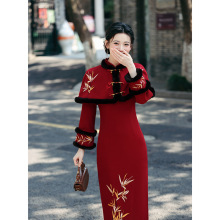 秋冬加厚加绒高级刺绣旗袍连衣裙复古日常长袖红色拜年服改良长裙