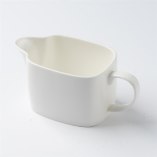 Milk Spoon Ceramic Juice Duct Creative Milk Pot Household Western-style Pure White Milk Cup Hotel Milk Pot Milk Cup Can Add LOGO