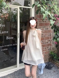 �ļ��¿ʽ�o������С���OӋ�����º����Y���c�첱�����L�r��Ů