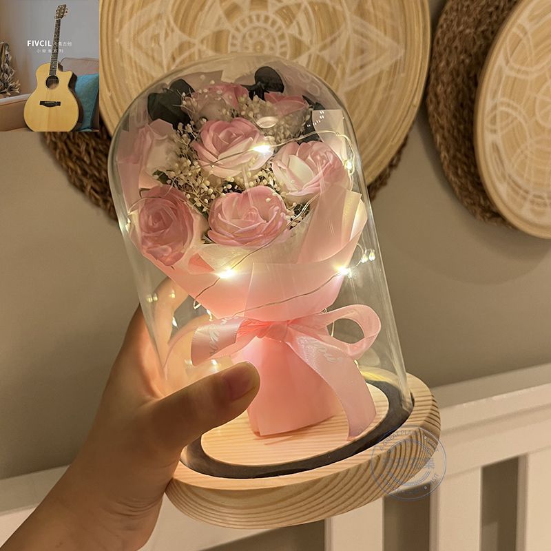 [핫셀 추천] 첫 번째 하트 - 디즈니 핑크 장미 7송이 - 선물 가방 + 축하 카드 + 배터리 증정 [완제품 배송]