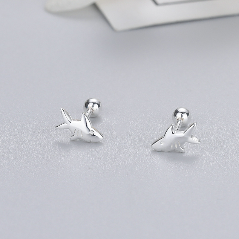s925 silver shark stud earrings for women Japanese and Korean style screw thread ear bone stud simple elegant fashion earrings one-piece delivery