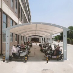 電気自動車駐車場屋外自動車日焼け止め日除け車棚上海学校工場鋼膜構造電動車棚