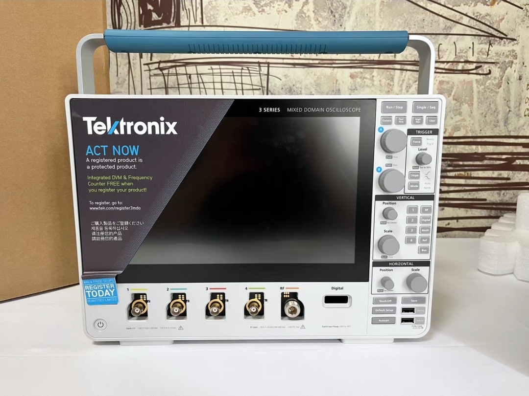 美国泰克Tektronix混合域示波器MDO32-3-BW-100 MDO34 3-BW-200