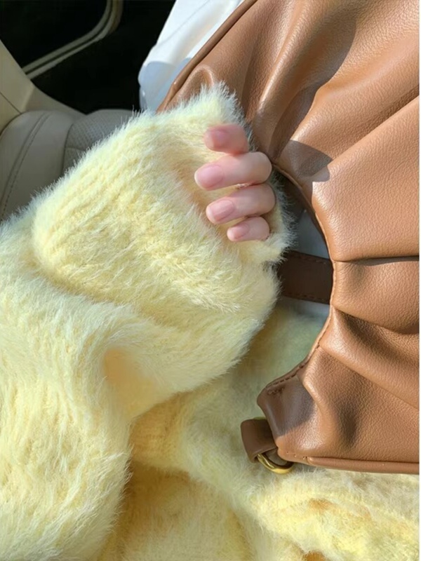 温柔风软糯奶黄色毛衣外套女春秋2025新款宽松外搭马海毛针织开衫|undefined