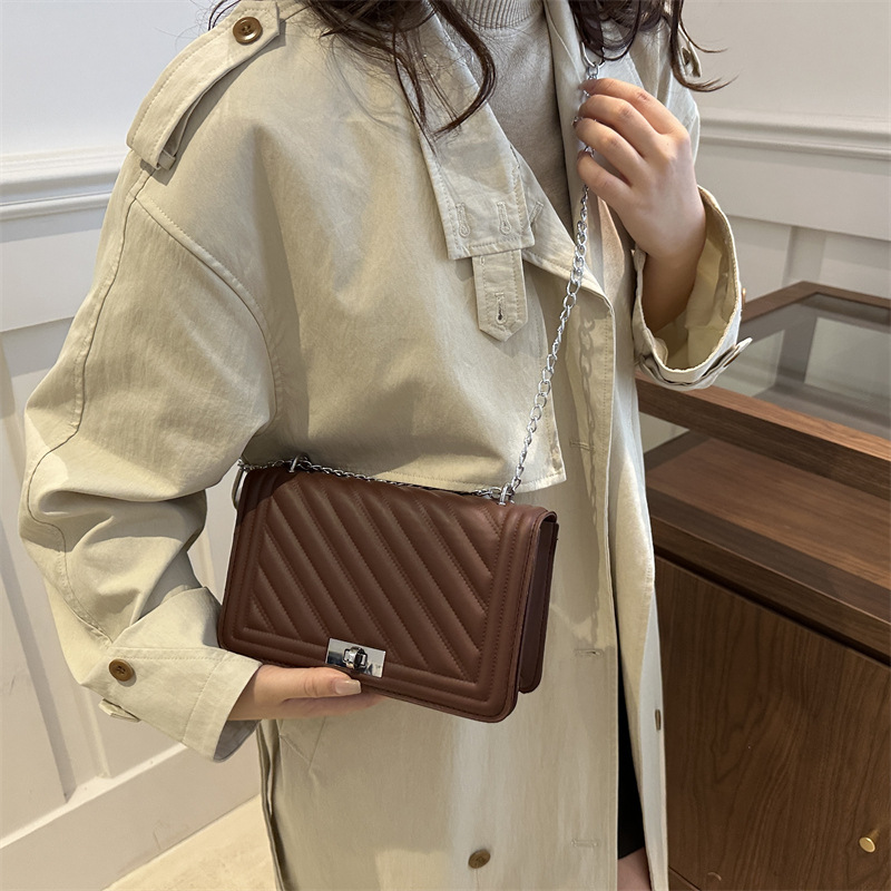 Casual nicho 2024 diseño otoño bolso de mensajero personalidad simple nuevo bolso cuadrado pequeño bolso hombro mujer