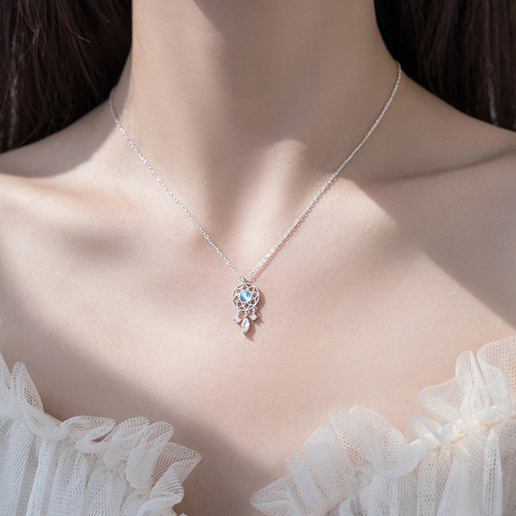 Dreamcatcher, Water Droplets Pattern 925 Sterling Silver Moonstone Dreamcatcher Water Droplets Pendant Necklace