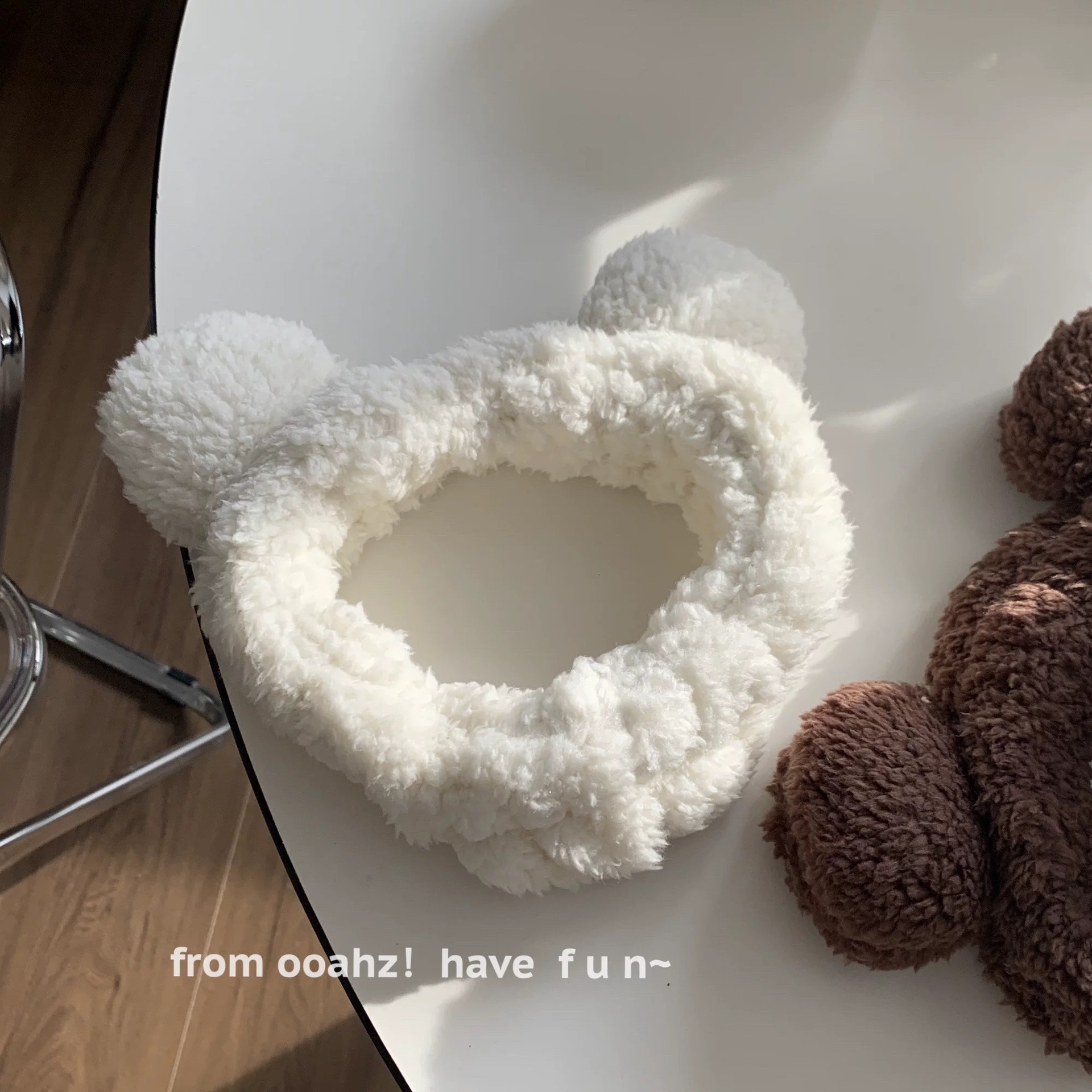 Nuevo lindo oso orejas peluche lavado facial cinturón de cabello máscara especial otoño-invierno banda de cabello de borde ancho rojo tocado
