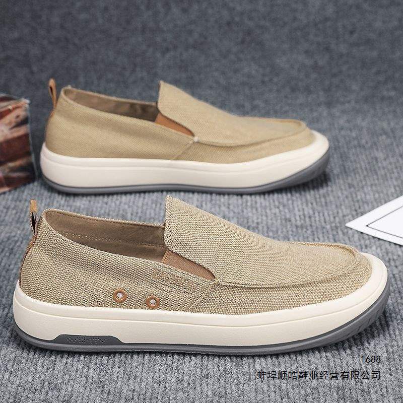 Old Beijing Cloth Shoes Men's Shoes 2026 Spring Men's Canvas Shoes Soft Sole Breathable Slip-On Dad Casual Shoes