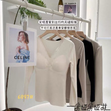 米娅林6897双面德绒磨毛保暖上衣V领蕾丝打底衫女免穿文胸内衣
