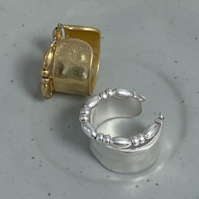 日系デザイン感ダブルロープチェーン気質シンプルで上品な松本恵奈と同じ幅の指輪