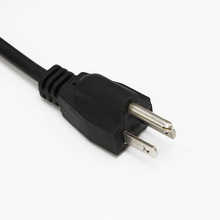 ��Ҏ������оһ�A�ɱ�NEMA 5-15P���^��IEC60320 C13��Xβ�Դ��