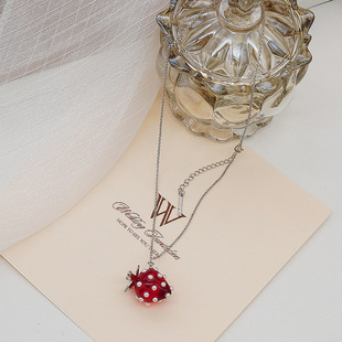 Factory direct supply 2022 new Joker berry Bobo necklace wholesale simple sweet clavicle chain