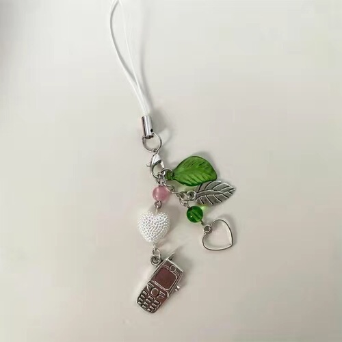 [Pink Bear Dreamland] Beaded bag hanging small pendant key chain camera chain cute niche ins style pendant ins
