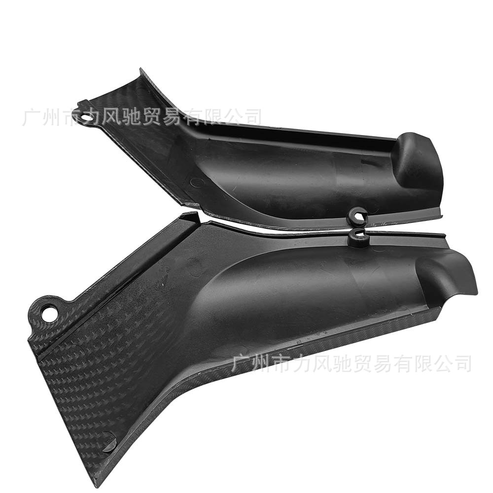 Adecuado para Yamaha R1 Shell patrón de fibra de carbono placa pequeña placa de borde 1998-2001 tanque de combustible placa lateral izquierda y derecha