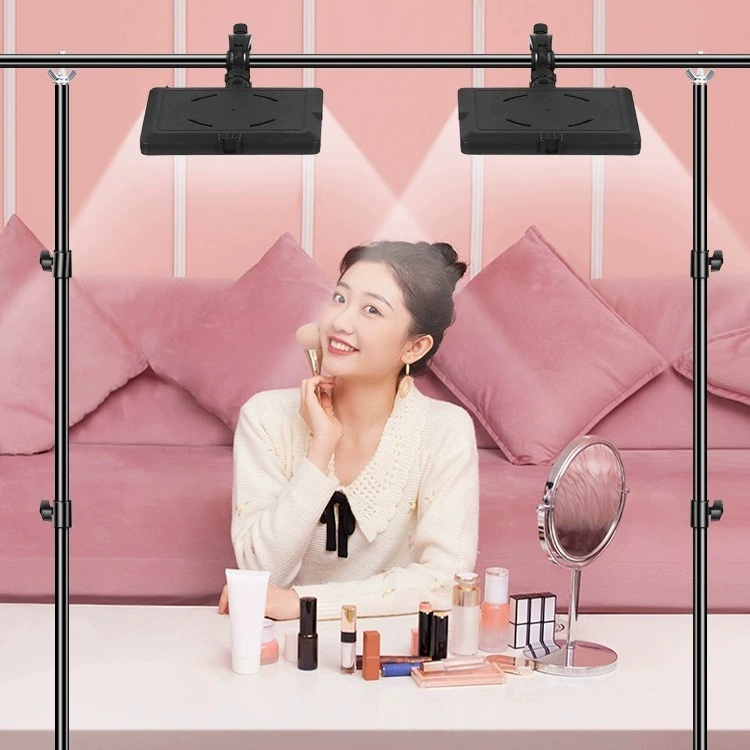 Сверху вниз заполняющий свет для настольного натюрморта ювелирных изделий, предназначенного для съемки товаров влиятельных лиц, квадратный консольный потолочный светильник с плоской панелью.