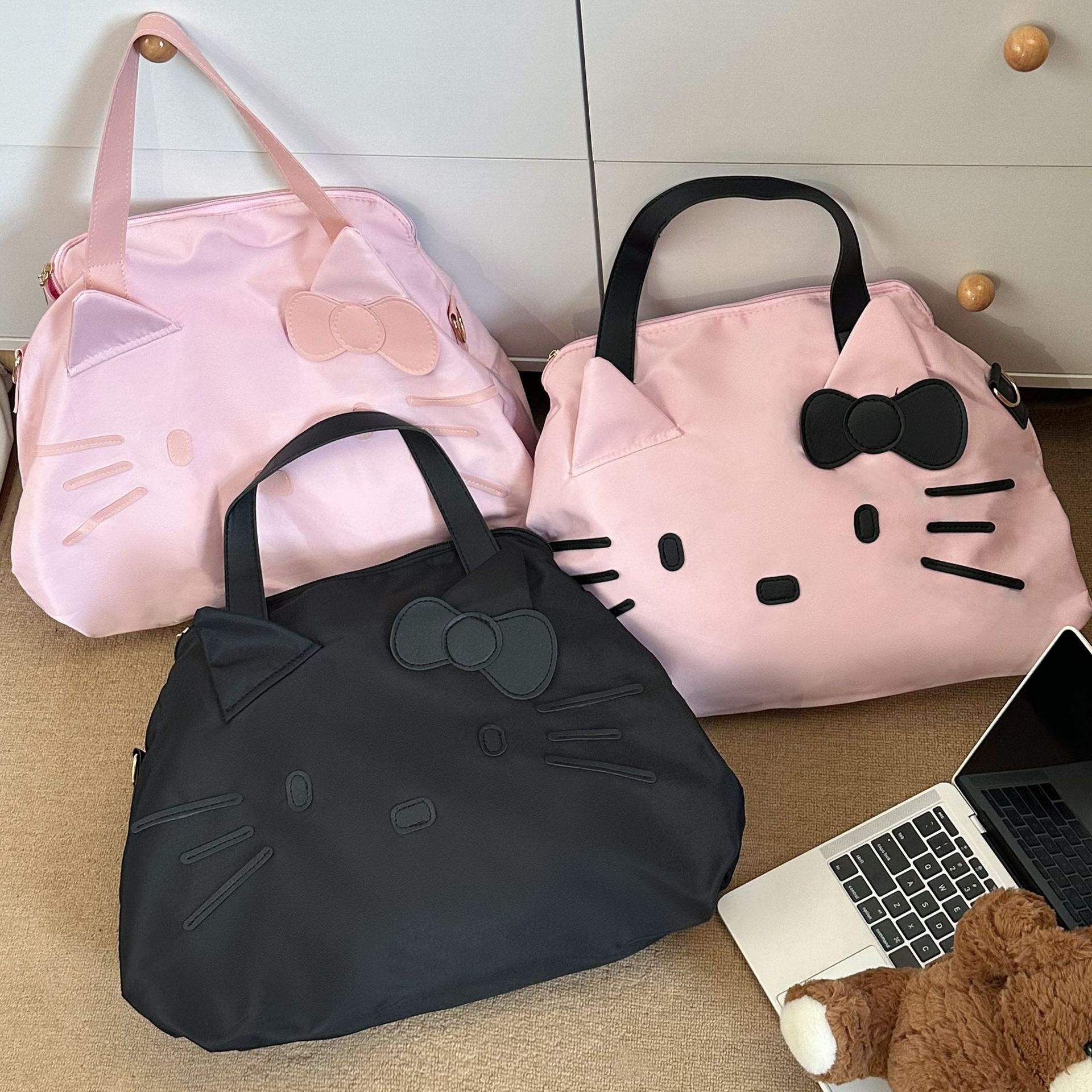 2025 New Cat Travel Bag Large Capacity Travel Essential Storage Bag Cute Girl Portable Luggage Storage Bag