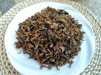 Желтые маринованные овощи — хит продаж, желтые консервированные овощи-сливы для тушеной свинины, домашний классический вкус, пищевые, оптом в банках, доступные по цене.