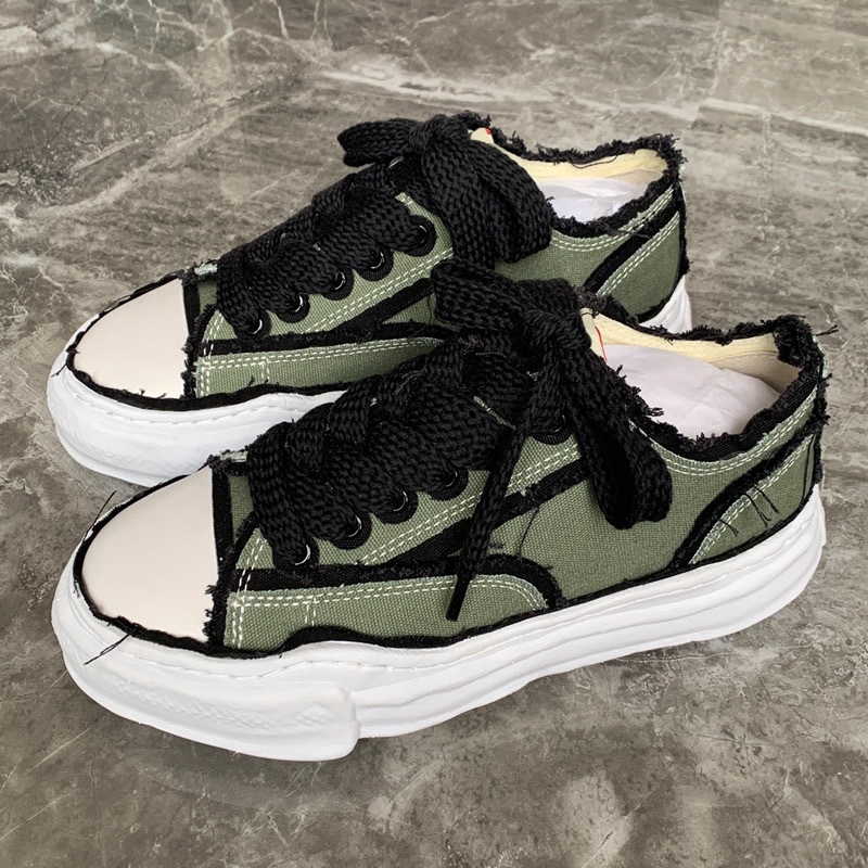 Maison Mihara Yasuhiro MMY スニーカー 42 MMY Maison MIHARA YASUHIRO Sole Dissolving Low Top Canvas Shoes