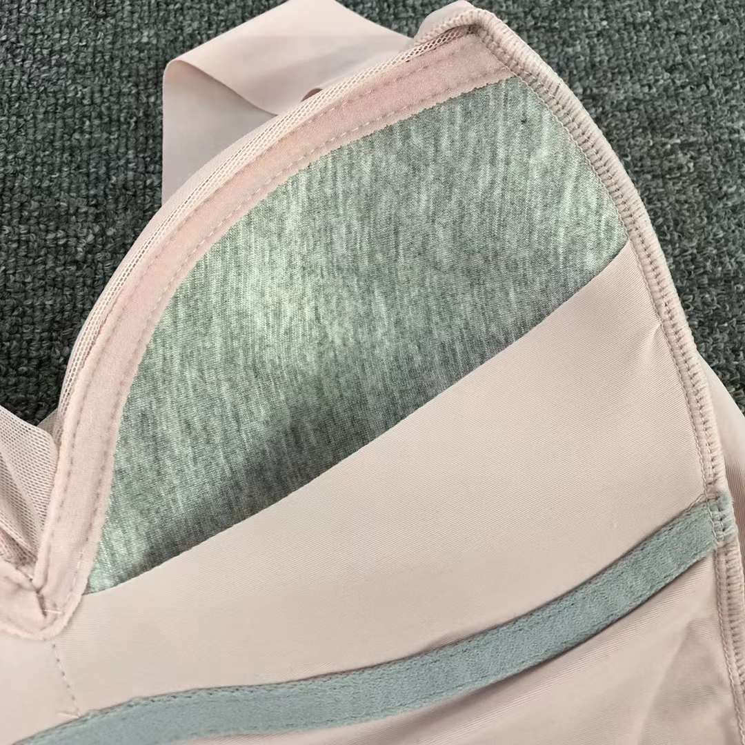 Nueva taza de látex sin marcas de alta calidad, chaleco de dama sin anillo de acero, bra de yoga, ropa interior deportiva, mujer al por mayor