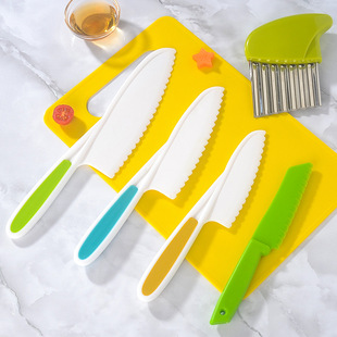 in stock children's cutting board suit does not hurt the hand cutting plastic knife early education kindergarten children's cake knife suit