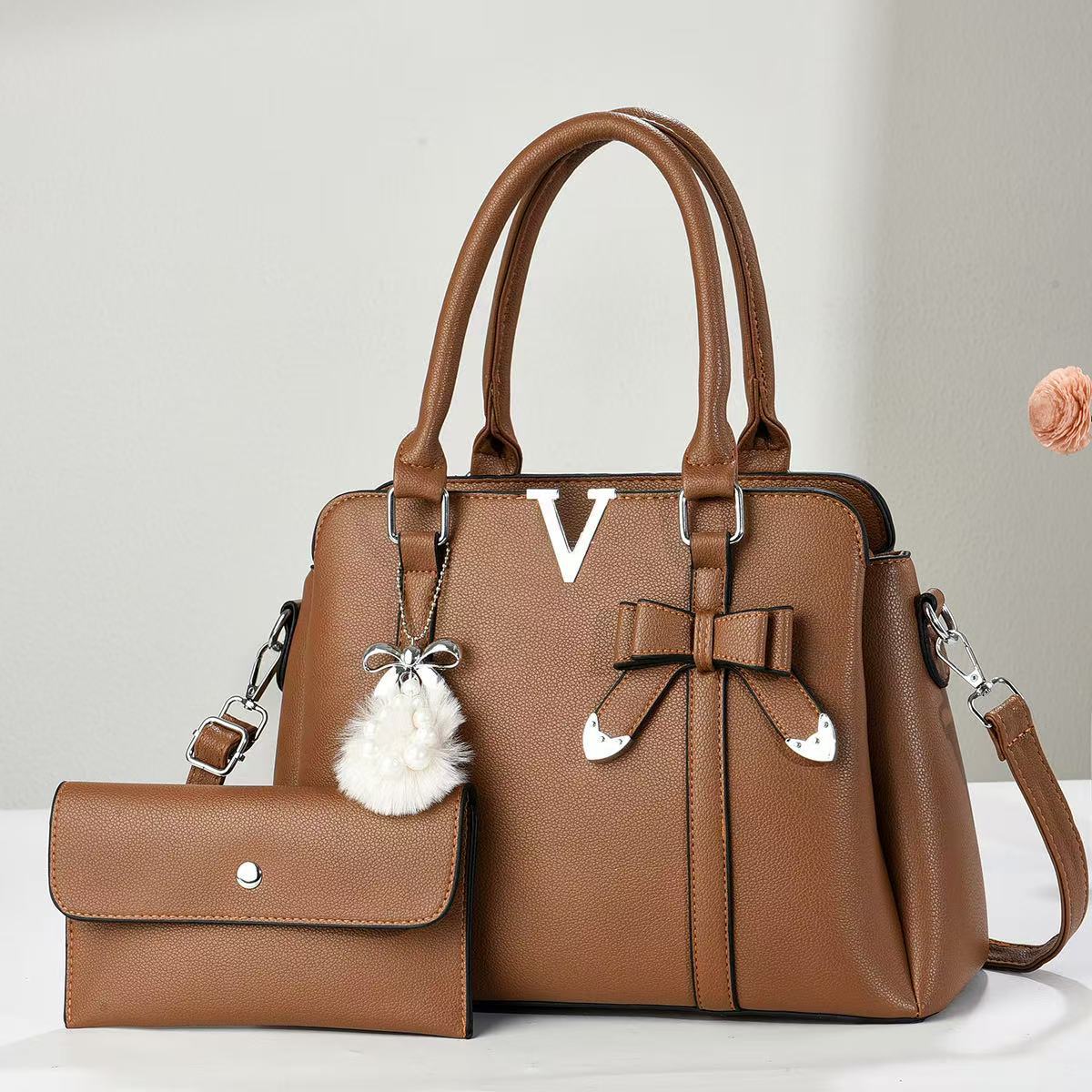 Bolsos grandes de marca de lujo ligero, bolsos de mujer, 2025 nuevo bolso de hombro de moda, sentido de alta gama, gran capacidad