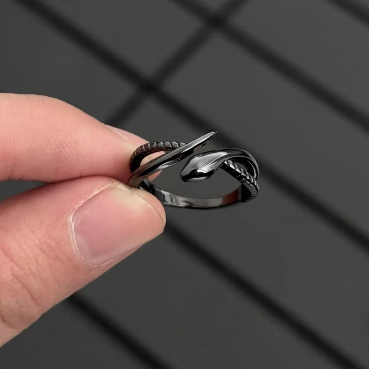 High quality one size retro black ring for men and women, punk style
