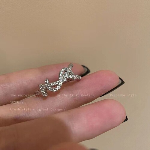 Super flash letter zircon open ring female niche design high-end index finger ring fashionable personality girlfriend ring trend