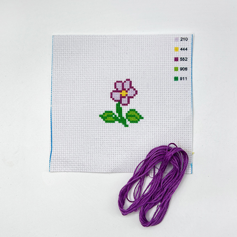 Nuevo bordado DIY traje hecho a mano básico de punto de cruz transfronteriza Inglés paquete de material de dibujos animados de animales de vacaciones colgando pintura