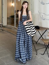 大码法式格子连体裤女夏季2025新款胖mm显瘦薄款阔腿背带裙裤