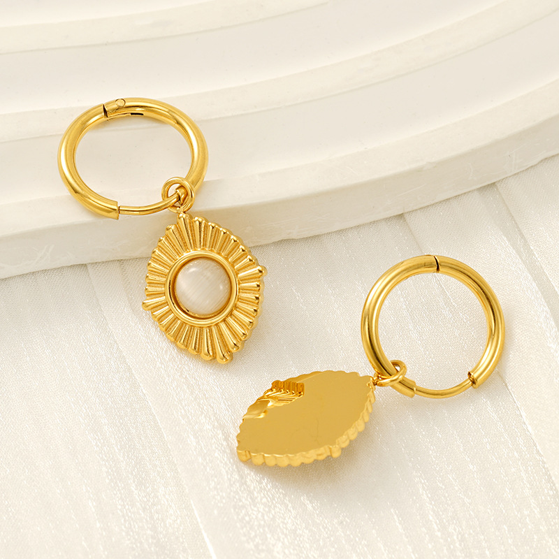 Pendientes de ópalo de acero inoxidable de 18K estilo INS europeo y americano pendientes de acero de titanio de nicho pendientes retro joyas al por mayor