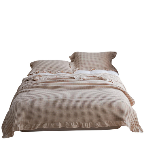 Baihua towel factory direct supply Korean style lace waffle towel quilt