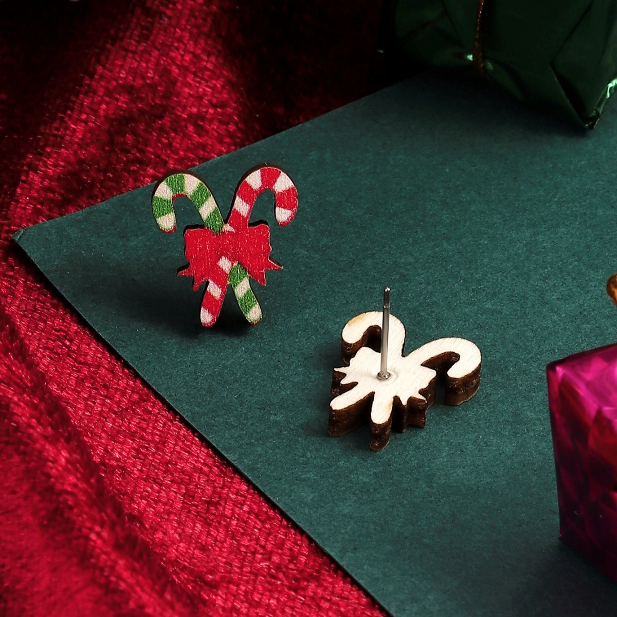 Christmas Festival 1 Pair Christmas Cute Christmas Tree Santa Claus Sock Wood Ear Studs
