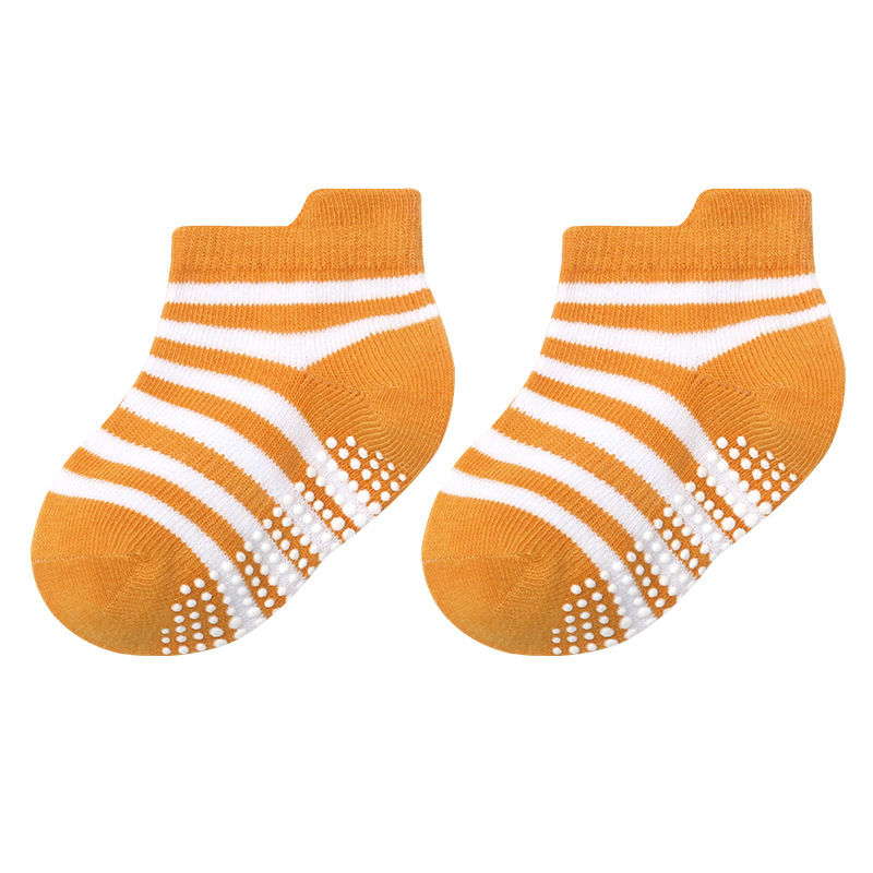 Amazon popular tridimensional bajo-top dispensación antideslizante piso barco calcetines bebé pequeño mediano y grande niños trampolín Calcetines