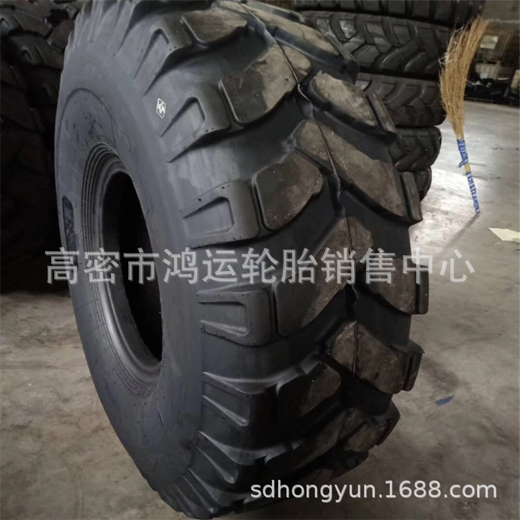 现货供应 18.00-24人字花纹平地机压路机轮胎工程机械轮胎1800-24