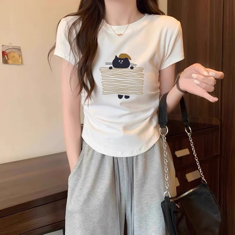 女性のための半袖右肩 T シャツ 2025 夏の新しいホットスタイルの女性のスリムフィット半袖トップ夏の着用綿|undefined