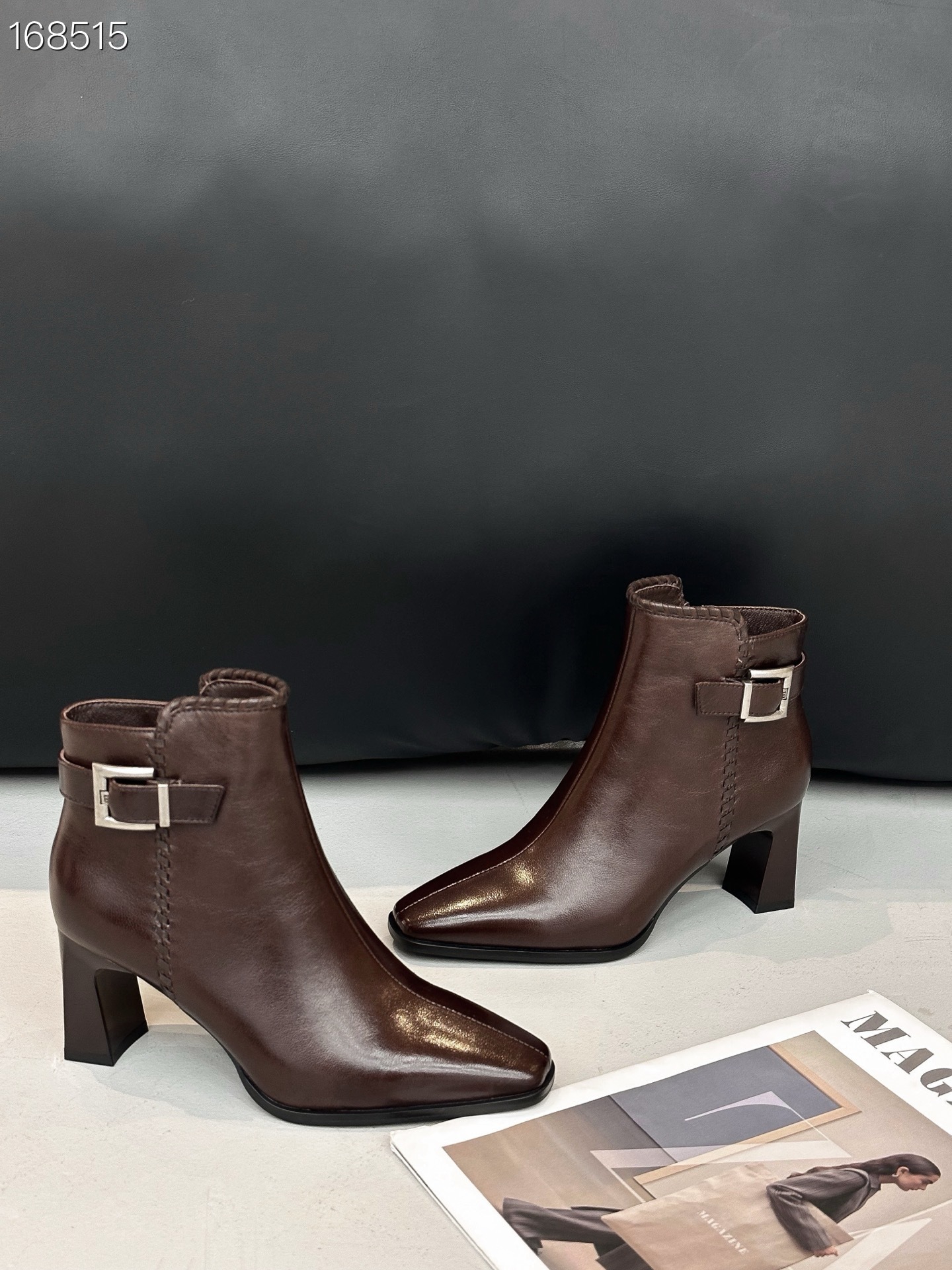 Boot nữ cổ thun gót vuông khóa kéo bên mũi vuông phong cách Chelsea — Màu đen chi tiết 10