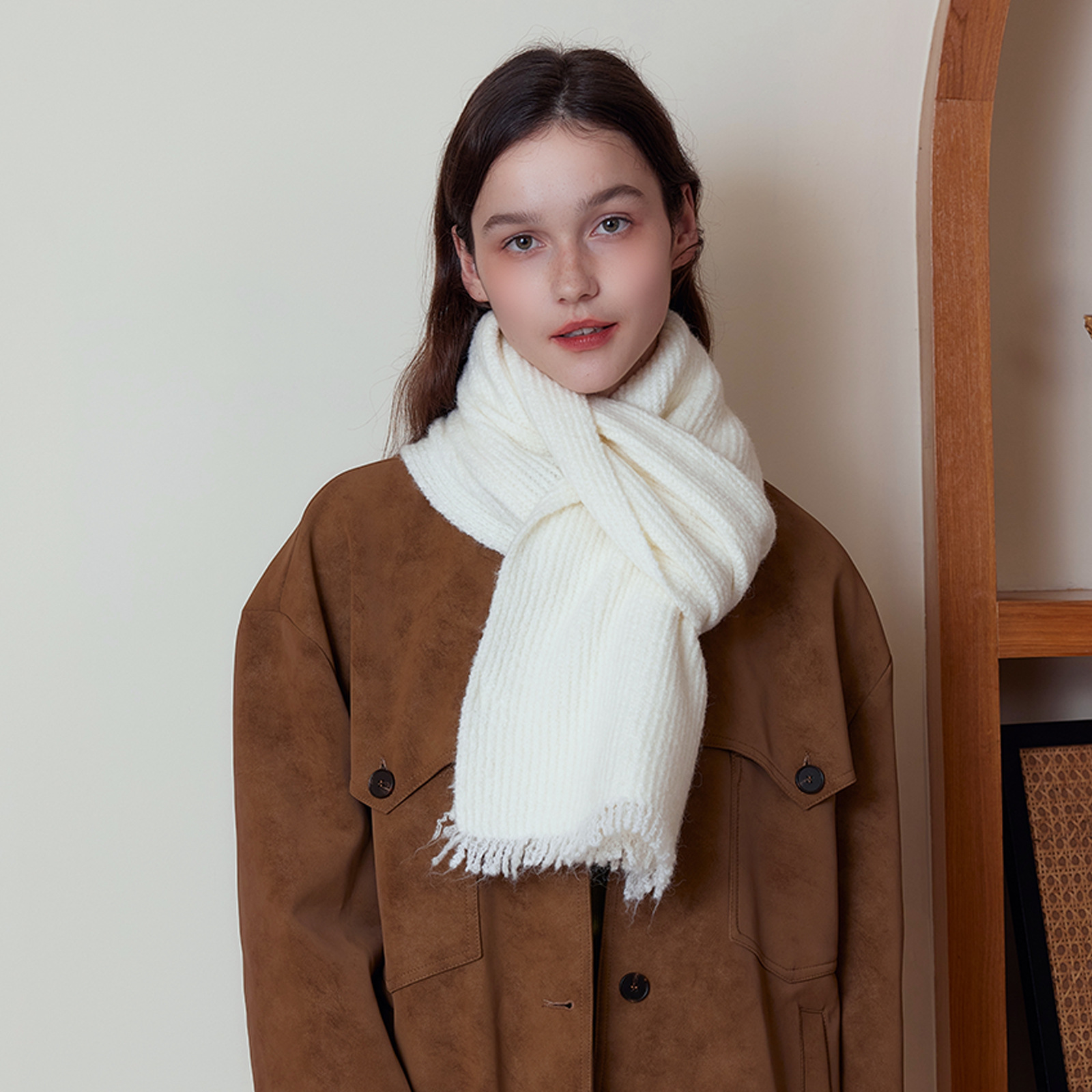 韩版简约高级感羊毛混纺纯色针织围巾女冬季加厚保暖毛线围脖潮