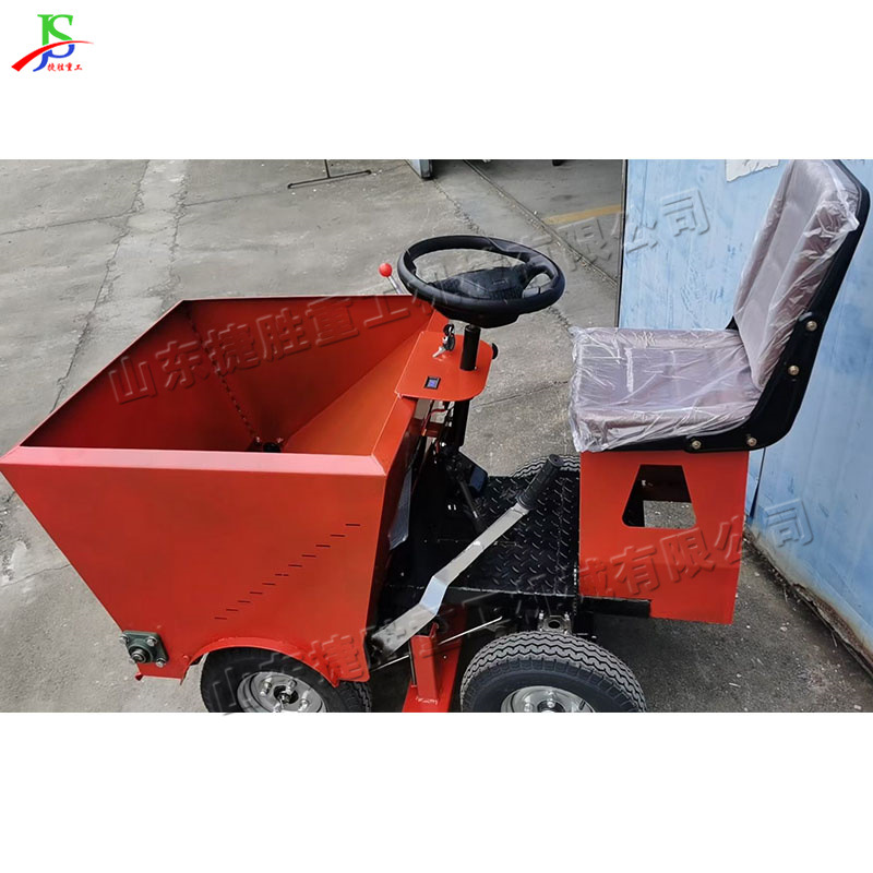 Pequeña máquina de lavado y carda de arena tipo automóvil máquina de llenado de partículas de césped tipo automóvil llenado de arena y peinado de hierba máquina todo en uno