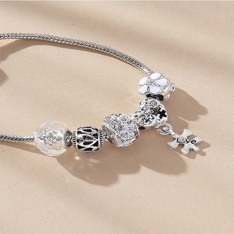 Panjia pulsera DIY cuentas explosivas transfronterizas de diamante bola goteo de aleación de letras en forma de corazón colgante pulsera de cobre