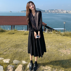 PU皮马甲黑色连衣裙套装女2025秋新款法式超好看赫本风长裙两件套