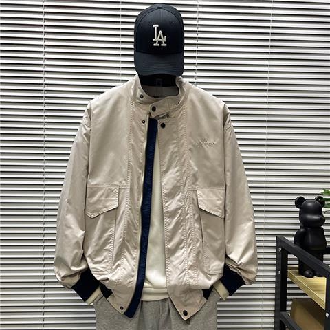 Primavera y otoño nuevo retro versátil chaqueta de piloto casual para hombres Marca de moda estilo japonés collar chaqueta de ropa de trabajo para hombres