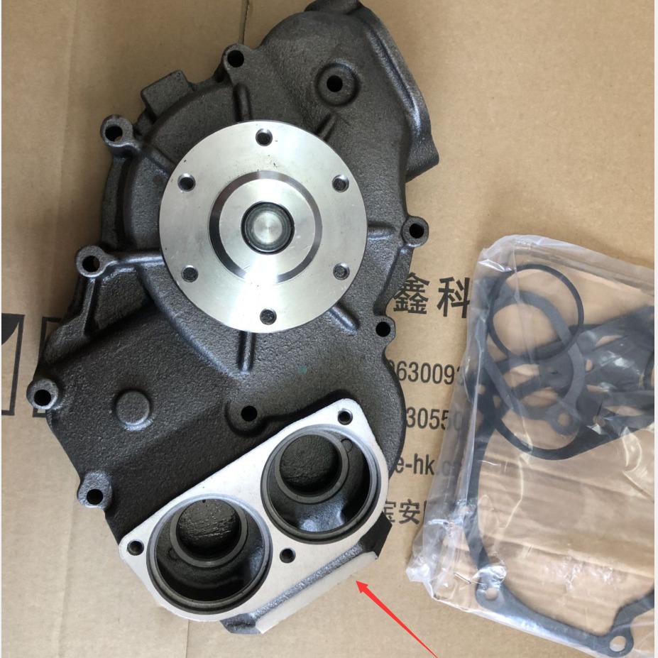 曼D2876/D2866油机配件,曼淡水泵51.06500-6426,51.06500-6526