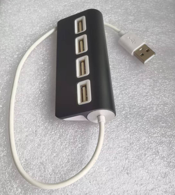 USBHUB de uno a cuatro Hub TypcHUB divisor extensor de aleación de aluminio en forma de 6 en forma de 9 adaptador