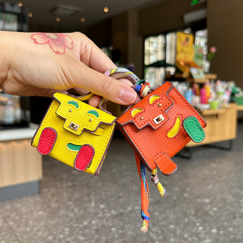 TikTok Little Red Book Hot Sale Explosive Mini Kelly Doll Bag Pendant Pendant Coin Purse Car Keychain Bag for Women