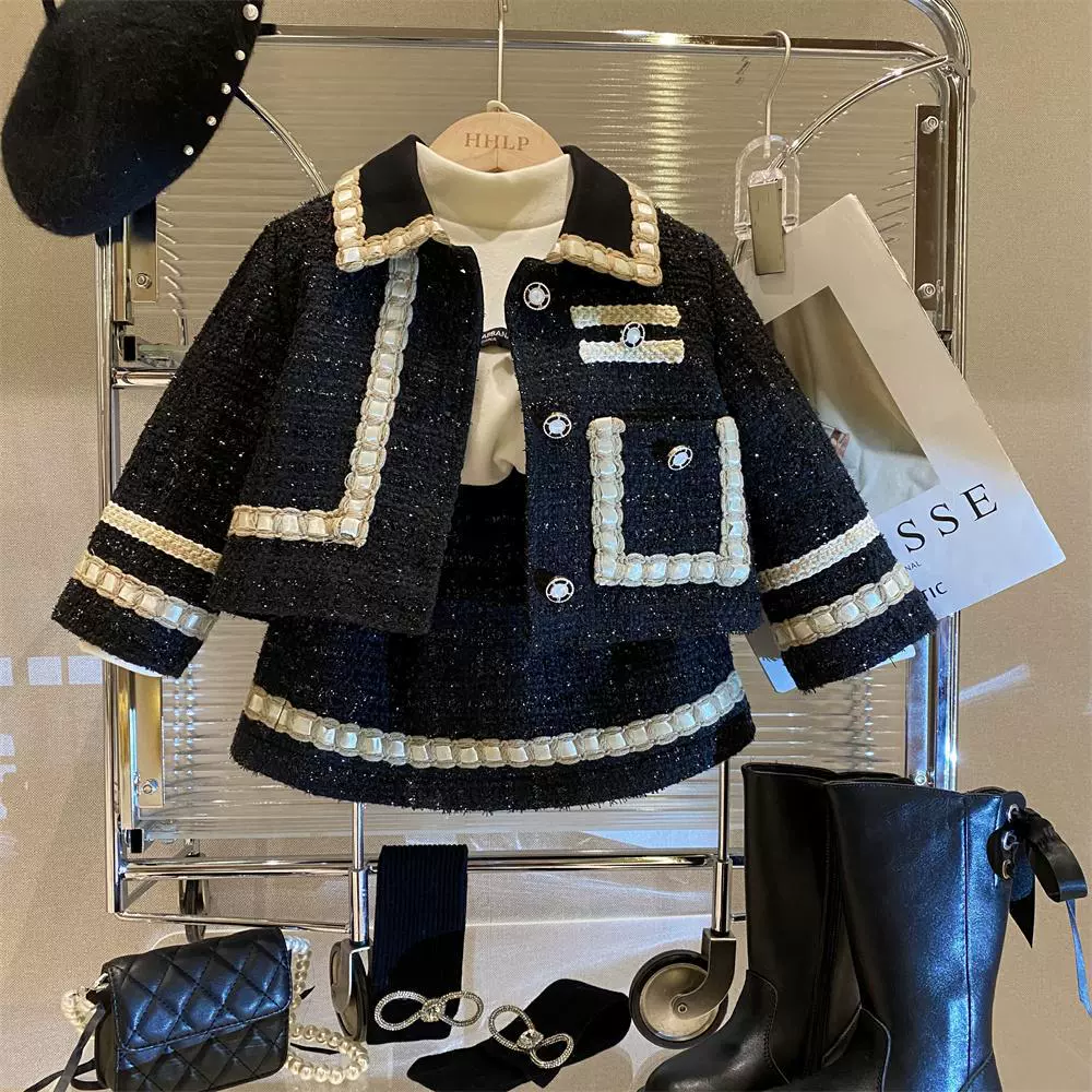 Набор из мини-юбки и куртки-пуховика в стиле Chanel, черный, детские размеры 90–140 см